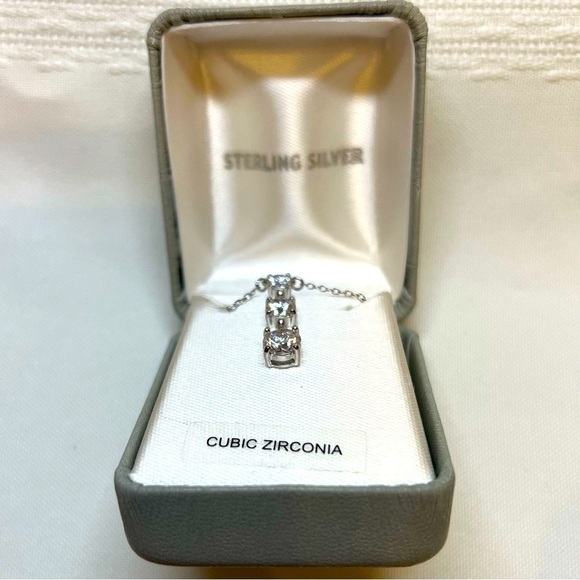 .925 Sterling Silver Three Stone CZ Prong Set 16” with 2" extender‎ NWOT - Picture 2 of 5